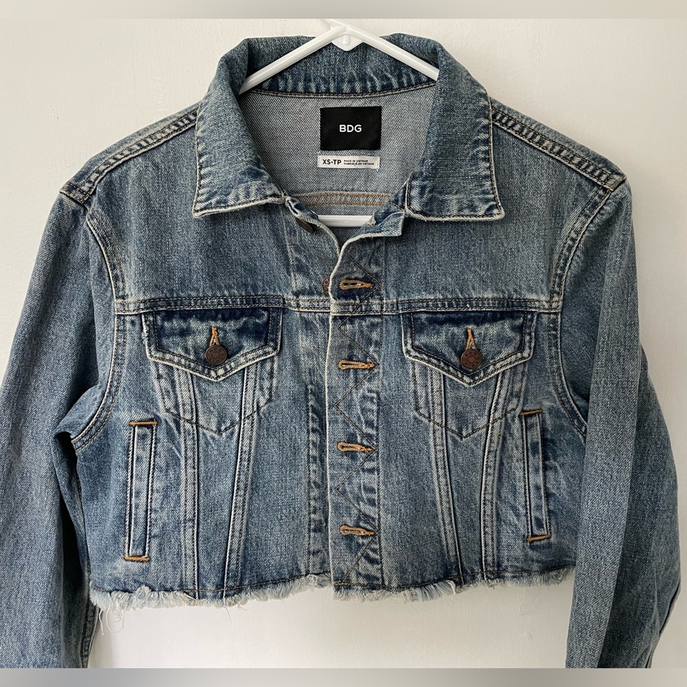 Urban Outfitters BDG cropped jean jacket